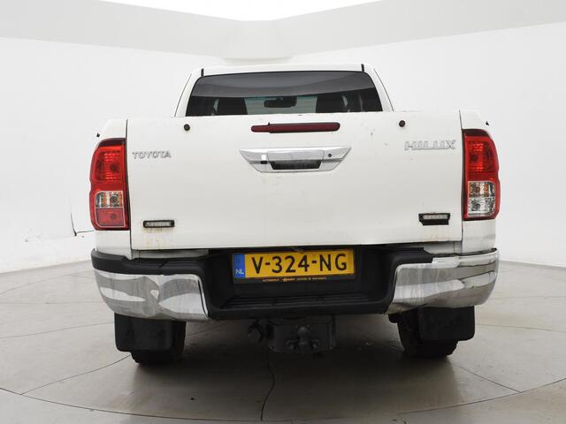 Toyota HI-LUX HiLux 2.4 D-4D-F 150 PK 4X4 XTRA CAB PROFESSIONAL EURO 6 + LEDER | AIRCO | CRUISE | TREKHAAK
