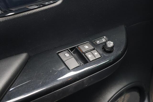 Toyota HI-LUX 2.4 D-4D XC Proffesional Trekhaak | Camera | Leder