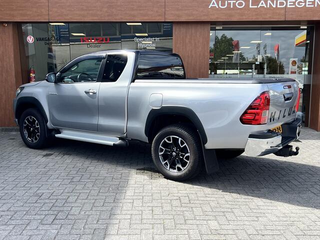 Toyota HI-LUX HiLux 2.4 D-4D-F Xtra Cab Professional | Cruise control | DAB | Camera