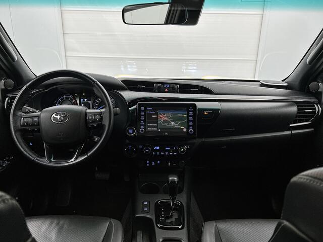 Toyota HI-LUX HiLux 2.8 D-4D Double Cab Invincible | DIRECT LEVERBAAR | Rollcover | Rollbar | Trekhaak | JBL | Leder |