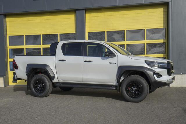 Toyota HI-LUX HiLux 2.8 D-4D Double Cab GR Sport