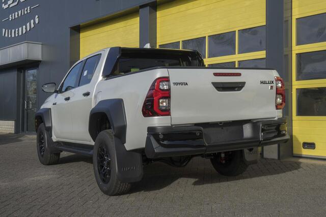 Toyota HI-LUX HiLux 2.8 D-4D Double Cab GR Sport