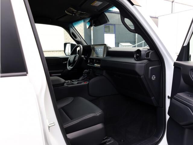 Toyota LAND CRUISER 2.8 D-4D Blind Van Navigator | Leder | Stoelventilatie/verwarmin