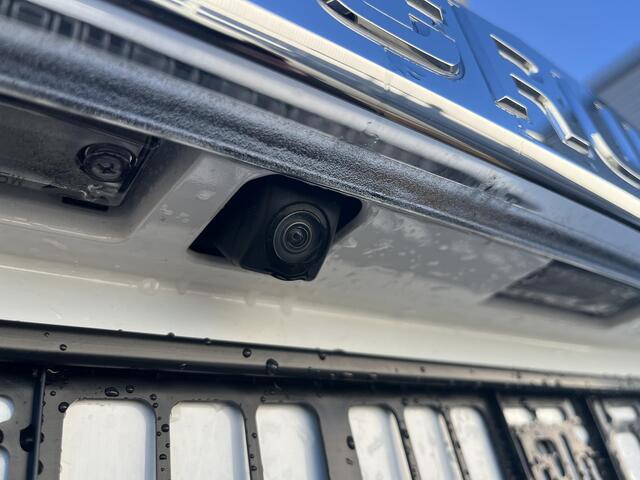 Toyota LAND CRUISER Toyota 2.8 D-4D Professional SRWV + off-road pakket, Automaat, Grijs kenteken, GEEN BPM, Nieuwe NL auto, Direct rijden