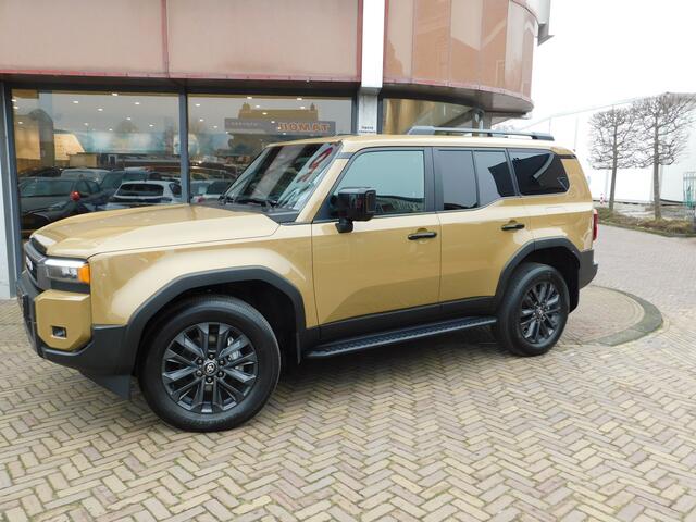 Toyota LAND CRUISER 2.8 D-4D Blind Van Professional