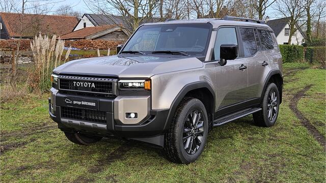 Toyota LAND CRUISER 2.8 D-4D Professional Panorama Dak