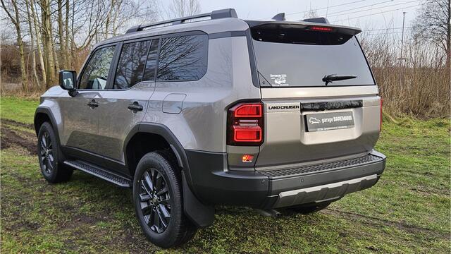 Toyota LAND CRUISER 2.8 D-4D Professional Panorama Dak