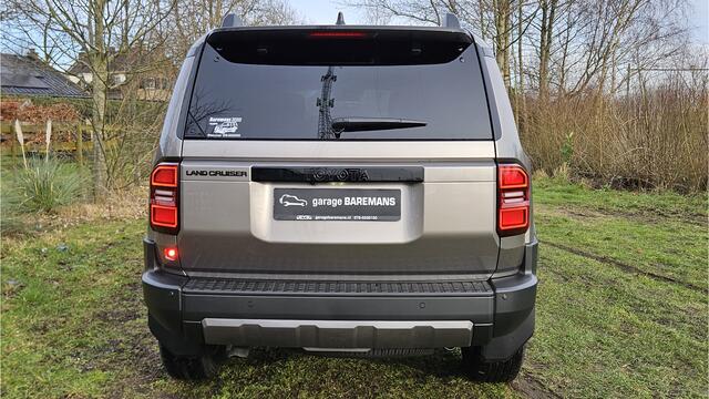 Toyota LAND CRUISER 2.8 D-4D Professional Panorama Dak