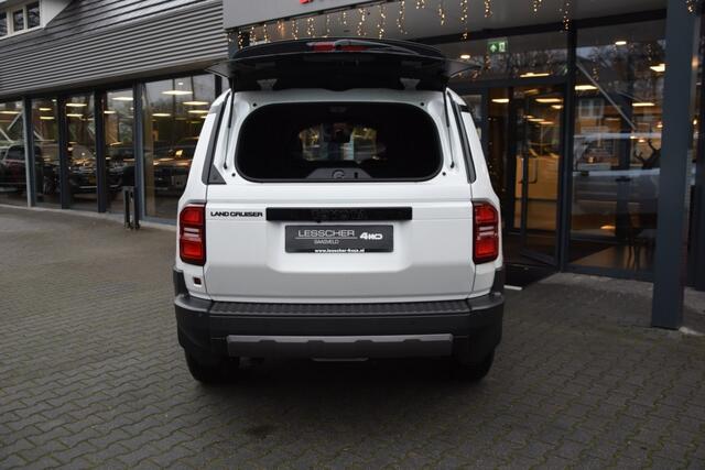 Toyota LAND CRUISER 2.8 D-4D 5DRS PROFESSIONAL A/T VAN BPM VRIJ