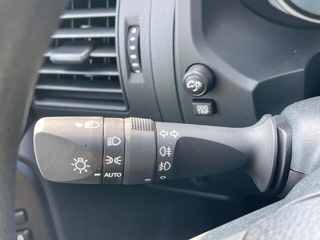 Toyota LAND CRUISER 2.8 D-4D Challenger VAN Nieuw gekentend! Grijs kenteken 3000kg trekgewicht