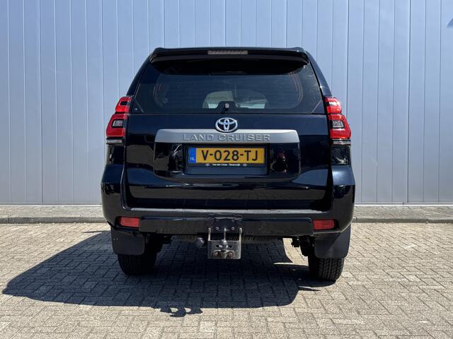 Toyota LAND CRUISER 2.8 D-4D-F Comfort Blind Van NL Auto Dealer Onderhouden Trekhaak 4X4