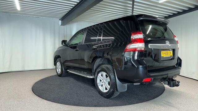 Toyota LAND CRUISER 2.8 D-4D-F LX Window Van Automaat Trekhaak | Leder