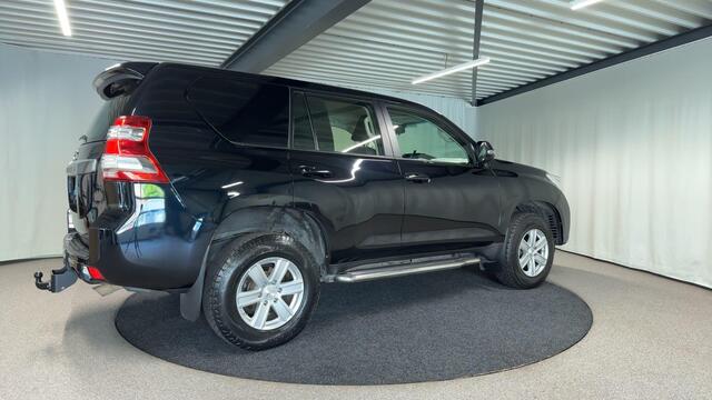 Toyota LAND CRUISER 2.8 D-4D-F LX Window Van Automaat Trekhaak | Leder