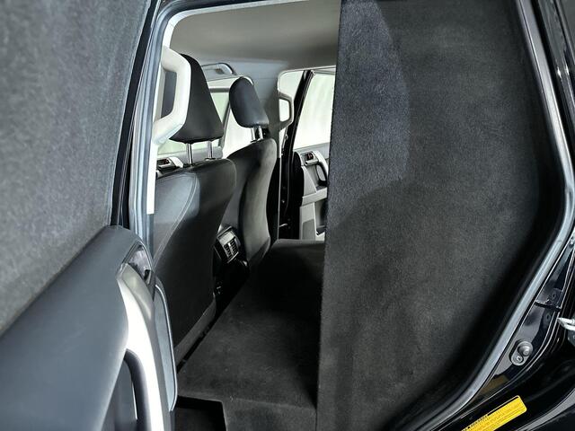 Toyota LAND CRUISER 2.8 D-4D-F LX Window Van Automaat Trekhaak | Leder