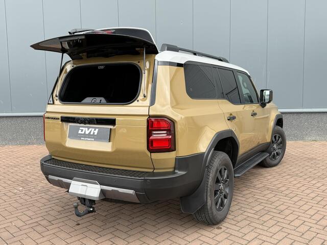 Toyota LAND CRUISER 2.8 D-4D Blind Van First Edition