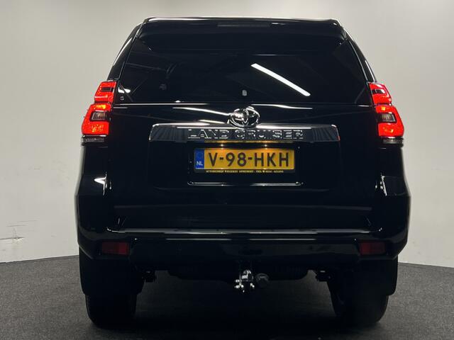Toyota LAND CRUISER 2.8 D-4D-F Professional High Roof Window Van | TREKHAAK | NAVIGATIE | STOELVERWAMING/ VERKOELING | CAMERA |