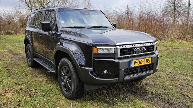 Toyota LAND CRUISER 2.8 D-4D Comfort Blind van