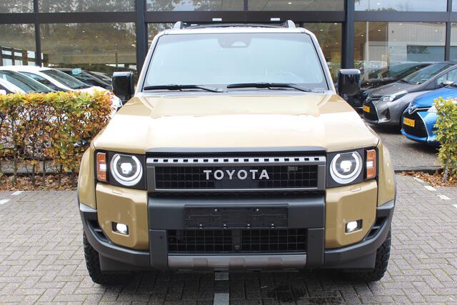 Toyota LAND CRUISER 2.8 D-4D First Edition Van | Rijklaar | Pano | Trekhaak | BF Goodrich | Leder | Memory | 360 Camera | JBL | HUD | LED | Stoelverwarming/koeling