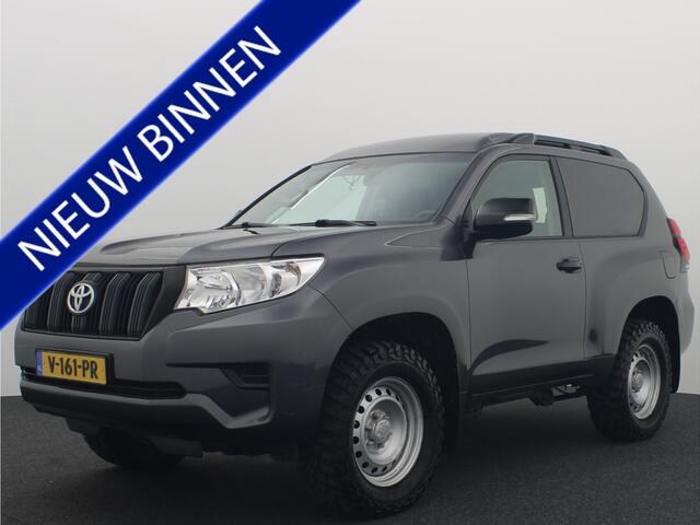 Toyota LAND CRUISER 2.8 D-4D-F Comfort High Roof Blind Van AUTOMAAT / TREKHAAK / CLIMA / CRUISE / KEYLESS / STANDKACHEL / NL-AUTO