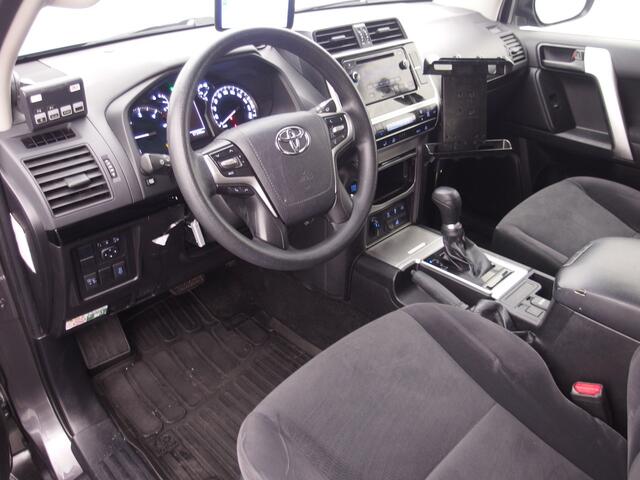 Toyota LAND CRUISER 2.8 D-4D-F Comfort High Roof Blind Van AUTOMAAT / TREKHAAK / CLIMA / CRUISE / KEYLESS / STANDKACHEL / NL-AUTO