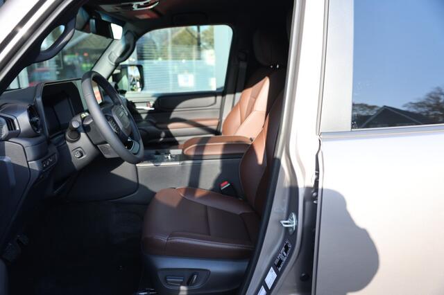 Toyota LAND CRUISER 2.8 D-4D 5DRS ELEGANCE A/T VAN B-STYL BPM VRIJ