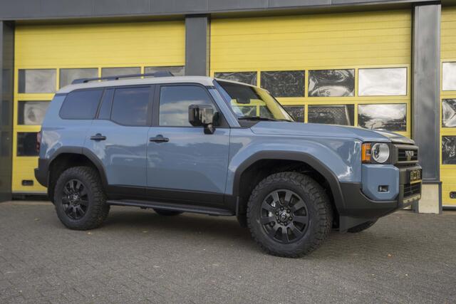 Toyota LAND CRUISER 2.8 D-4D First Edition Panoramdak Toyota Land Cruiser 2.8 D-4D First Edition