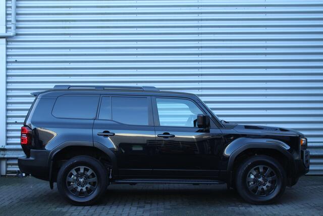 Toyota LAND CRUISER 2.8 D-4D 206pk Blind Van Navigator AUTOMAAT DIRECT BESCHIKBAAR Clima Cruise Navi 360 Camera Leder LMV Trekhaak 3500kg