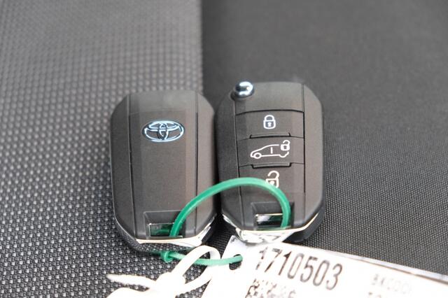 Toyota PROACE LONG Challenger Extra Range 75kWh (INHOUD 6,1 M³) | RANGE WLTP 3