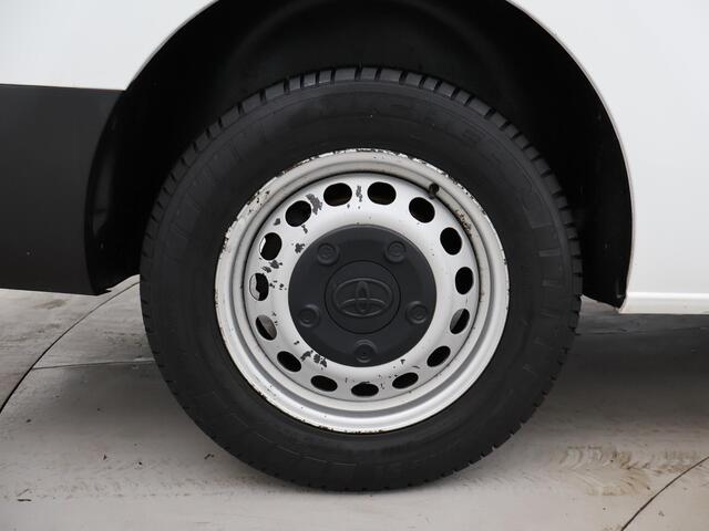 Toyota PROACE Worker 1.6 D-4D 3-ZITS EURO 6 LONG + TREKHAAK | IMPERIAAL | CRUISE CONTROL