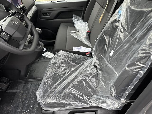 Toyota PROACE 2.0 D-4D Challenger nieuw / bpm-vrij / 3-persoons / luxe / lange uitvoering