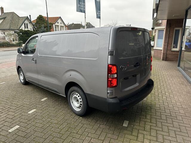 Toyota PROACE 2.0 D-4D Challenger nieuw / bpm-vrij / 3-persoons / luxe / lange uitvoering