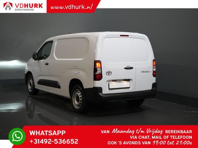Toyota PROACE CITY 1.5 130 pk Aut. BPM VRIJ! LED/ Virtual Cockpit/ 3 pers./ Carplay/ Camera/ Climate/ PDC/ Cruise