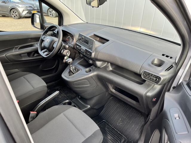 Toyota PROACE CITY 1.2 Turbo Benzine Cool NL Auto Dealer Onderhouden Trekhaak Airco