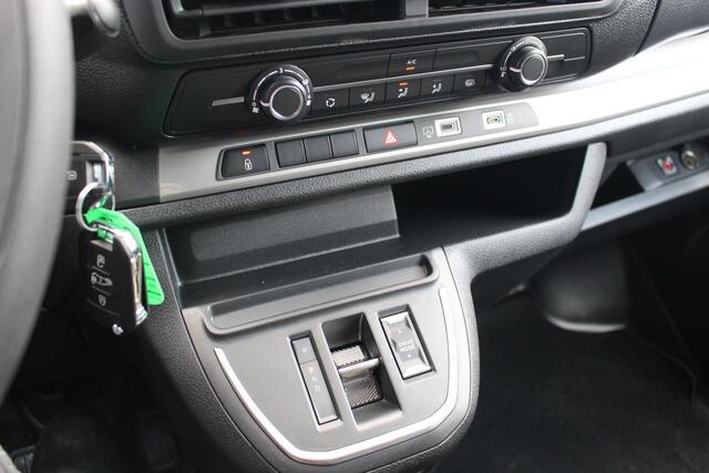 Toyota PROACE Electric Worker Navigator Extra Range Long DC 75 kWh 6 persoons