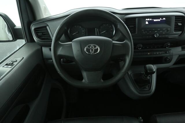 Toyota PROACE 2.0 D-4D L3H1 Dubbele Cabine l Airco Cruise PDC 6 Persoons Metallic