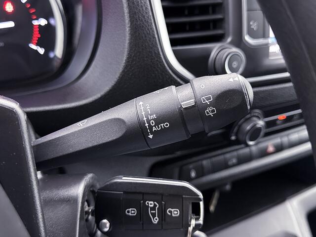 Toyota PROACE Worker 1.5 D-4D Navigator Navigatie Achteruitrijcamera Betimmering Oprijplaat