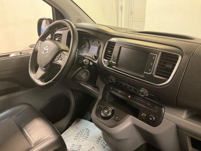 Toyota PROACE 122pk Automaat L3H1 Long 2x Schuifdeur Trekhaak Cruise control Apple Carplay/ Android auto Camera Parkeersensoren