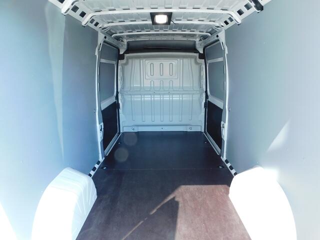 Toyota PROACE Max 2.2 D-4D L2H2 3.5t Professional