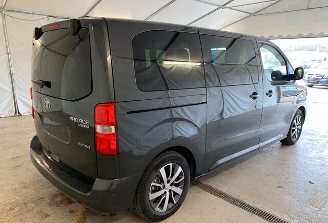 Toyota PROACE Electric Verso 75 kWh 36.000 EX BTW 8-zitter ACC Navi Camera