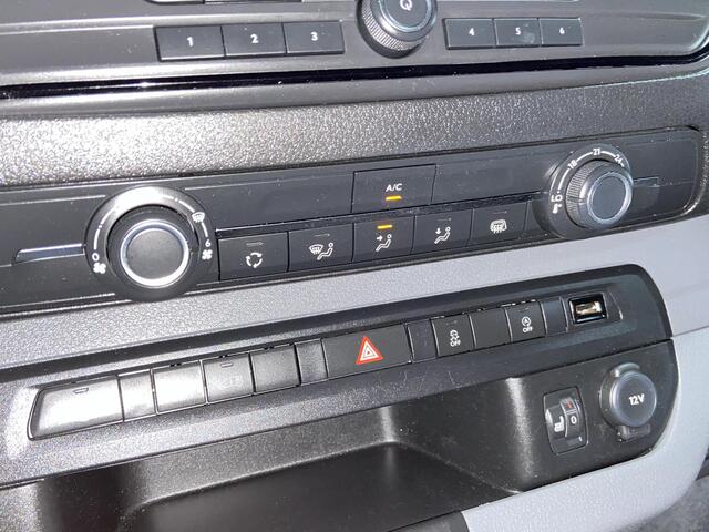 Toyota PROACE Worker 2.0 D-4D Cool Comfort Long | Betimmering | Trekhaak | Cruise Control |