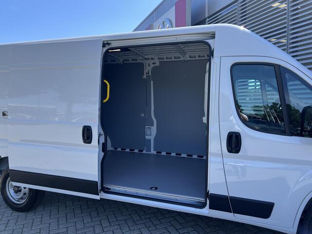 Toyota PROACE Max 2.2 D-4D L3H2 3.5t Professional | BPM VRIJ | Parkeercamera | Apple Carplay/Android Auto | Parkeersensoren |