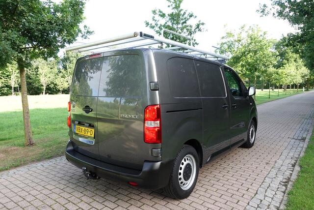 Toyota PROACE Compact 1.5 D-4D Cool Comfort | Trekhaak | Imperiaal | Airco | Cruise Control | Bluetooth | NAP |