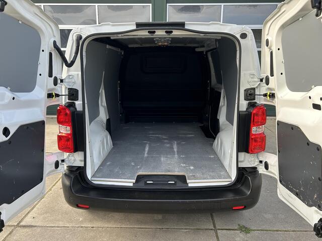 Toyota PROACE Worker 2.0 D-4D Live