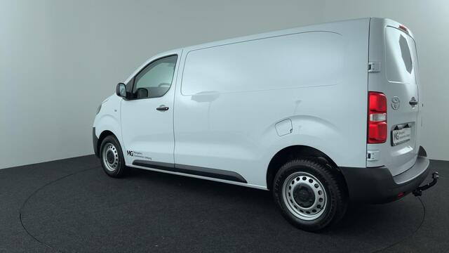 Toyota PROACE Worker 2.0 D-4D L1 Challenger Toyota PROACE Worker 2.0 D-4D Challenger