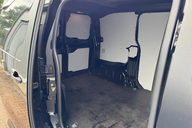 Toyota PROACE Compact 1.5 D-4D Navigator Apple Carplay Android Auto, Parkeersensoren,Cruise Controle