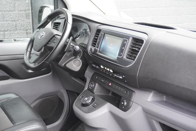 Toyota PROACE Worker 2.0 D-4D 177PK L2 - EURO 6 - Airco - Navi - Cruise - ¤14.950,- Excl.