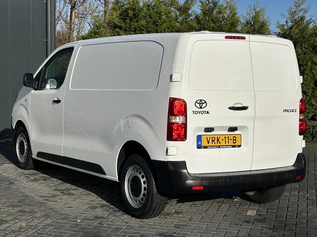 Toyota PROACE Worker 2.0 D-4D 145 PK / L2H1 / 1e EIGENAAR / 51.767 KM !! / 3-ZITS / AIRCO / CRUISE / APPLE CARPLAY / PDC