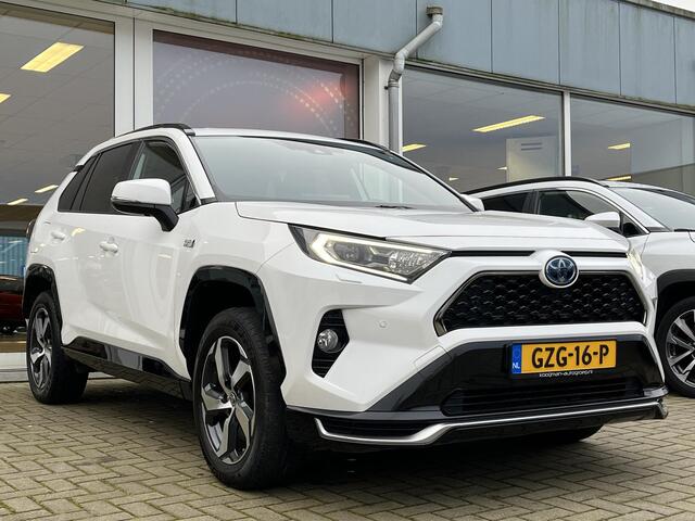 Toyota RAV4 2.5 Plug-in Hybrid AWD Business Plus Trekhaak | 1500kg trekgewicht | Leder | Apple Carplay/Android Auto | Stoel/Stuurverwarming | Adaptive cruise control | Buitenspiegels elektr. Inklapbaar |