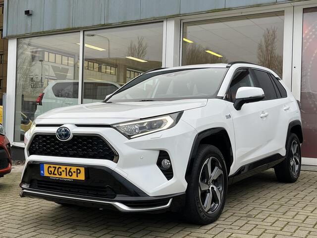 Toyota RAV4 2.5 Plug-in Hybrid AWD Business Plus Trekhaak | 1500kg trekgewicht | Leder | Apple Carplay/Android Auto | Stoel/Stuurverwarming | Adaptive cruise control | Buitenspiegels elektr. Inklapbaar |