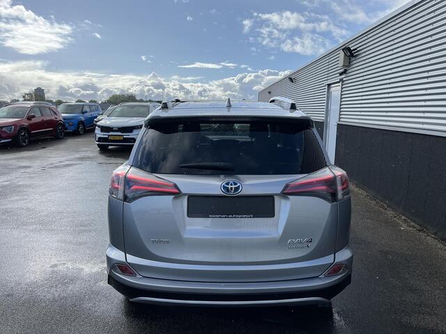Toyota RAV4 2.5 Hybrid AWD Executive Premium lederen bekleding, Seat memory, Stoelverwarming, Parkeersensoren, Smart Key, Privacy glass, Adaptieve cruise control